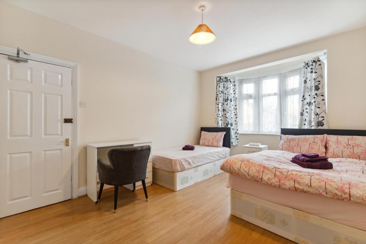 Beautiful Cozy Room London Eksteriør billede